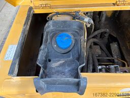 Caterpillar 320FL