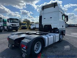 MAN TGX 18.420 XL Haus mit Bett Retarder org. 263Tkm