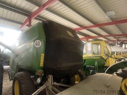 John Deere V 451R