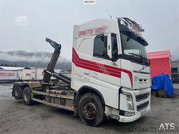 Volvo FH540 6x2 hooklift truck with Joab hook with artic
