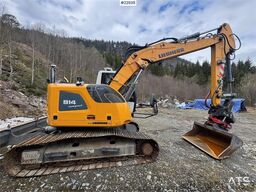 Liebherr R914 Compact crawler excavator with VA boom, 2 buc