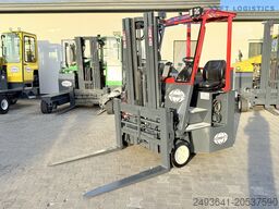 Combilift C3000CB GAS TRIPLEX 4900 FREE-LIFT