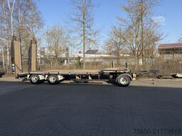 Schwarzmueller T3  3 Achs Tiefladeranhänger
