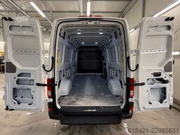 VW Crafter Kasten 35 lang Hochdach FWD Aut. L4H3