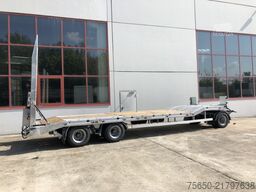 Möslein T 3-6 VB  3 Achs Tieflader- Anhänger, Luftgefedert, Verbreiterung