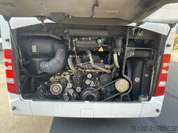 Mercedes-Benz Tourismo RHD