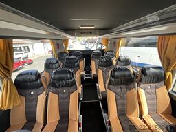 Mercedes-Benz Tourismo RHD