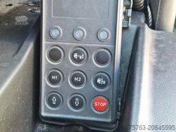 Iveco Eurocargo 75-190 Isotherm box - Zepro loadlift ...