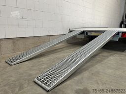 Hulco Carax-2 3500 Plattform/Universaltransporter