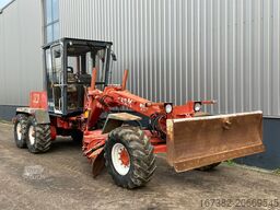 O & K F106A 6x6 Motor Grader