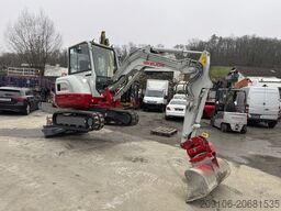 TAKEUCHI TB TB 235-2 Powrtilt 3xSchaufeln Top