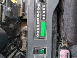 KOMATSU Komatsu PC 228 USLC-8