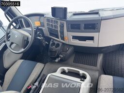 Volvo FL 250 4X2 14tonner Automatic Exhibition truck ...