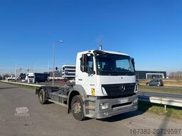 Mercedes-Benz AXOR 1829 4x2 chassis cab