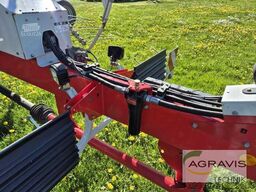 Pöttinger TOP 1252 C