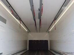 Mercedes-Benz Actros 1830 Bak + Dhollandia klep 2000 KG + rol...