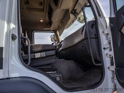 RENAULT KERAX 380+MAGYAR INOX 11000L/3COMP./MELK/LAIT/M...