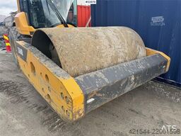 Volvo SD160B roller