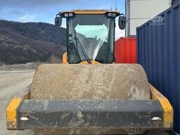 Volvo SD160B roller