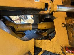 Volvo L90D wheel loader w/ LED lights, folding wing setu
