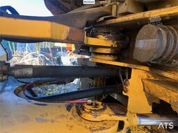 Volvo L90D wheel loader w/ LED lights, folding wing setu