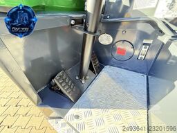 Combilift C2500CB DIESEL TRIPLEX 6000 POSITIONER