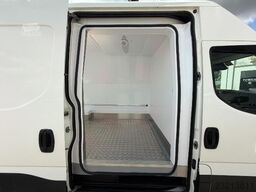 IVECO 38S14E V Kühlausbau / ACC / LED / RFK / AHK