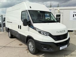 IVECO 38S14E V Kühlausbau / ACC / LED / RFK / AHK