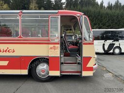 Setra S 12