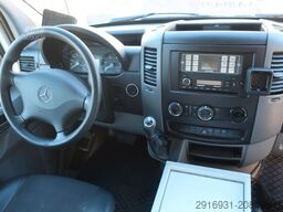 MERCEDES-BENZ Sprinter II 316 CDI/RTW/Klima/Kamera/FN: A2