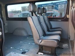 VOLKSWAGEN Crafter Kombi 35 mittel L2H1/Klima/AHK/FN: 197
