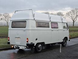 MERCEDES-BENZ 206 D Camper