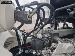 Shacman 8x4 EURO 6 8X4 NEW! 8m3 Liebherr Mixer Big-Axle...