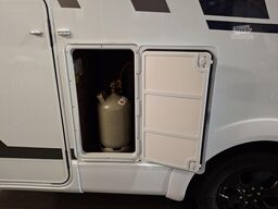 CARADO Edition26 T Ford 447 Trail 165PS Auto / Xenon
