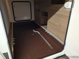 CARADO Edition26 T Ford 447 Trail 165PS Auto / Xenon