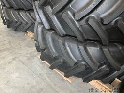 Kock + SOHN 2 x 580/70R42 Kompletträder