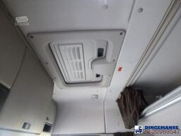 DAF XF 480 FA 4x2 Euro 6 + retarder container chass...