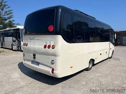 Mercedes-Benz MB 818 S