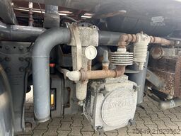 Mercedes-Benz Actros 2541 L 6x2 Actros 2541 L 6x2, Lenkachse, Küller Saug- und Spülwagen ca. 14m³