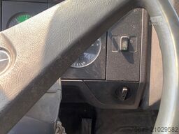 Mercedes-Benz -1722 1722  4x2