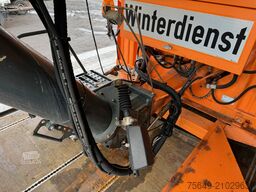  STA 95 E50HFVARK Salzstreuer auf Abrollrahmen STA 95 E50HFVARK Salzstreuer auf Abrollrahmen, ca. 4m³