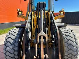 Volvo L 90 E 4x4 CENTRAL LUBRICATION / QUICK COUPLER ...