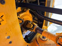 Volvo L 90 E 4x4 CENTRAL LUBRICATION / QUICK COUPLER ...
