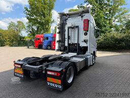 Volvo FH 460 Globetrotter Hefschotel Lowdeck 697.070K...
