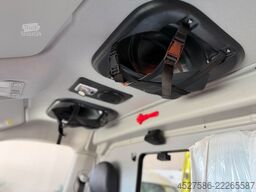 VOLKSWAGEN Crafter 2.0 RTW/KTW*KRANKENWAGEN*LIEGE*AUTOMATIK