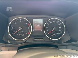 VOLKSWAGEN Crafter 2.0 RTW/KTW*KRANKENWAGEN*LIEGE*AUTOMATIK