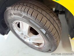 VOLKSWAGEN Crafter 2.0 RTW/KTW*KRANKENWAGEN*LIEGE*AUTOMATIK