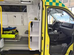 VOLKSWAGEN Crafter 2.0 RTW/KTW*KRANKENWAGEN*LIEGE*AUTOMATIK