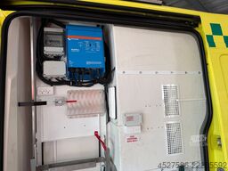 VOLKSWAGEN Crafter 2.0 RTW/KTW*KRANKENWAGEN*LIEGE*AUTOMATIK