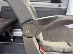 VOLKSWAGEN Crafter 17-Sitzer + 5 Stehplätze, neues Modell